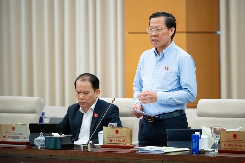 Chủ nhiệm Ủy ban Kinh tế - Tài chính Phan Văn Mãi