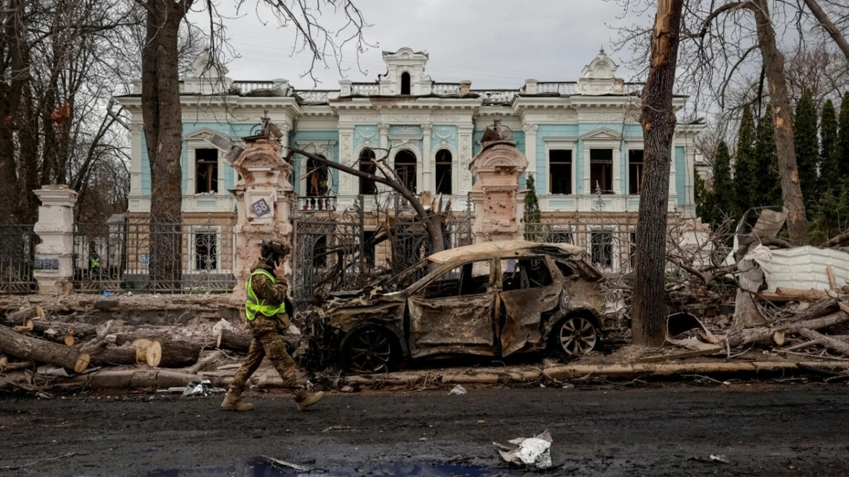 Binh sỹ Ukraine nỗ lực bảo vệ Sumy (Ảnh: Reuters)