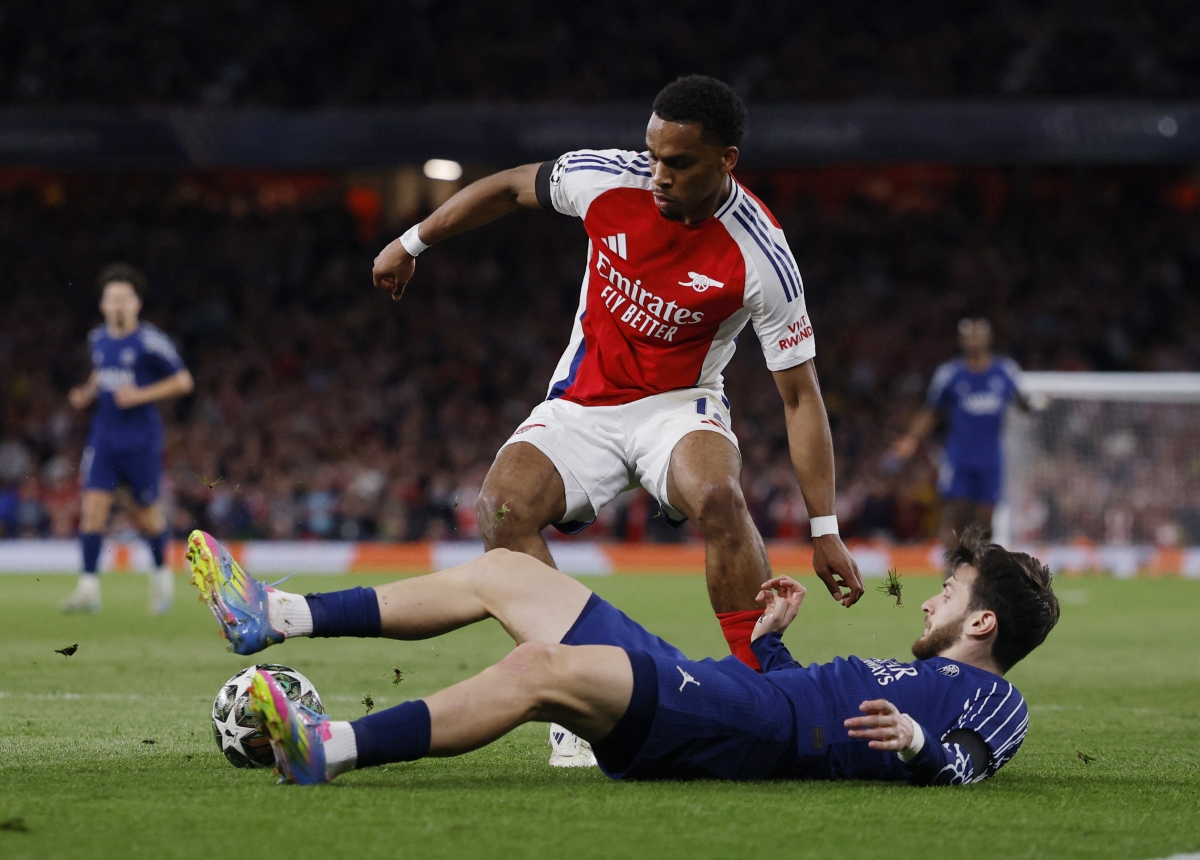 Arsenal vẫn chưa tìm được bàn gỡ hòa (Ảnh: Reuters).