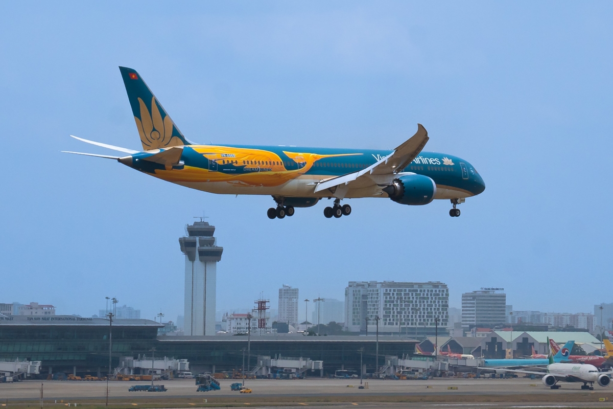 Vietnam Airlines ra mắt máy bay có diện mạo đặc biệt, mang bản sắc dân tộc.