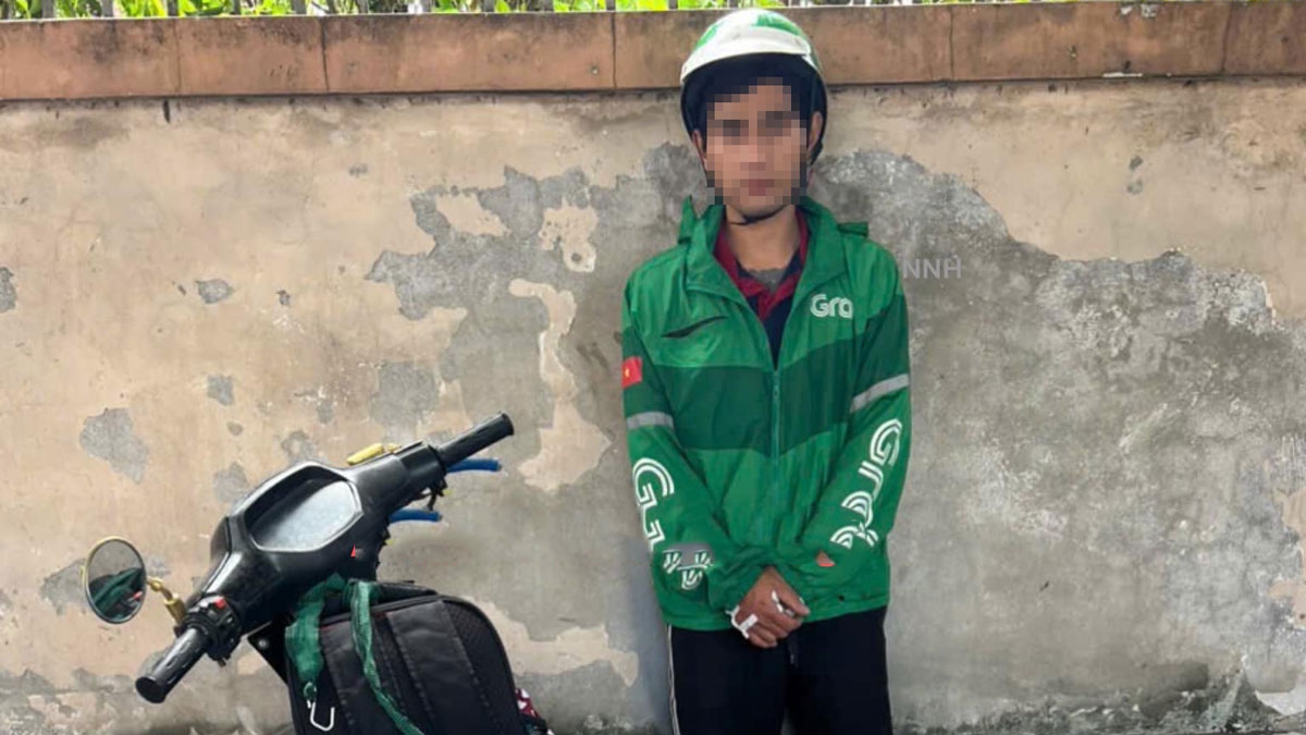 Tý giả xe ôm công nghệ để trộm cắp tài sản.