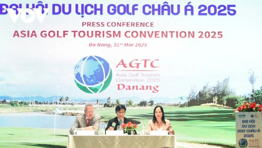 Press conference unveil details of the 2025 Asian Golf Tourism Convention in Da Nang