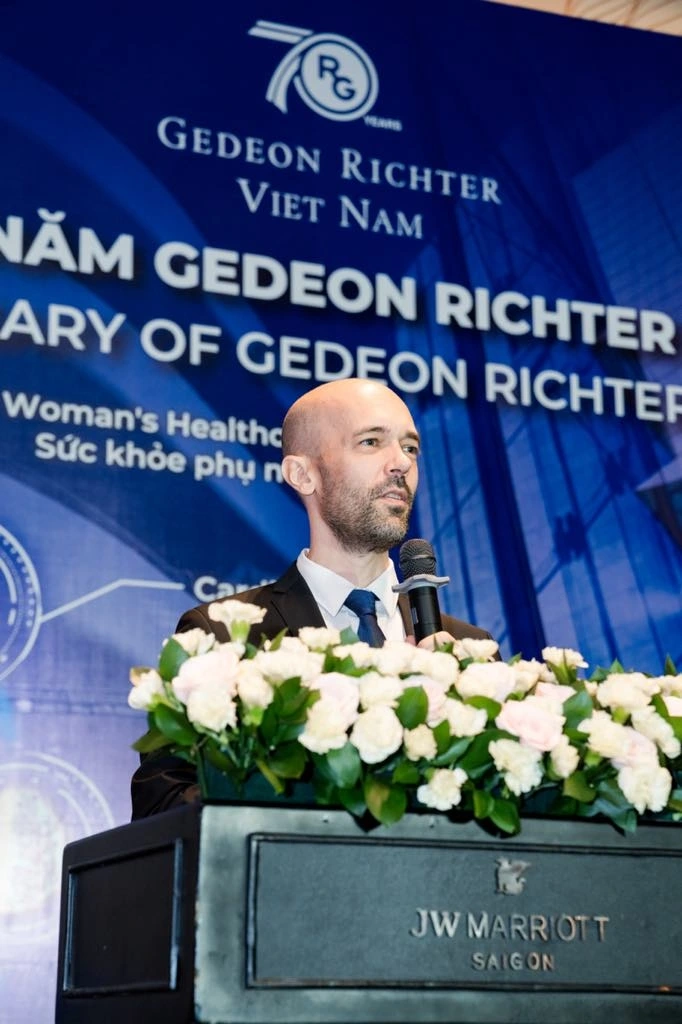 Ông Miklos Krassovics- TGĐ Công ty TNHH Gedeon Richter Việt Nam phát biểu tại sự kiện
