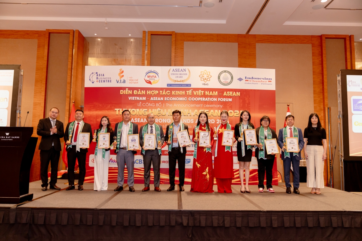 Dalattourist nhận Giải thưởng Top 10 ASEAN Strong Brands 2025 - Top 10 Thương hiệu mạnh ASEAN