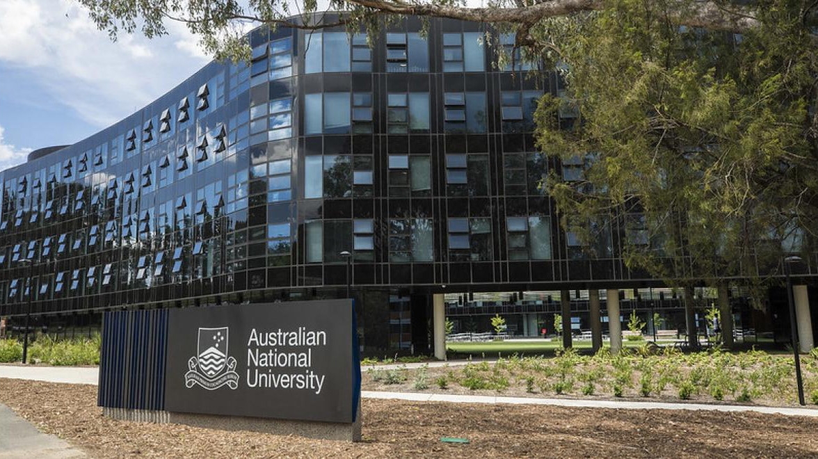 Đại học Quốc gia Australia (ANU) là trường đại học duy nhất tại nước này thông báo về việc Mỹ rút nguồn tài trợ cho các dự án nghiên cứu chung. Nguồn: ANU
