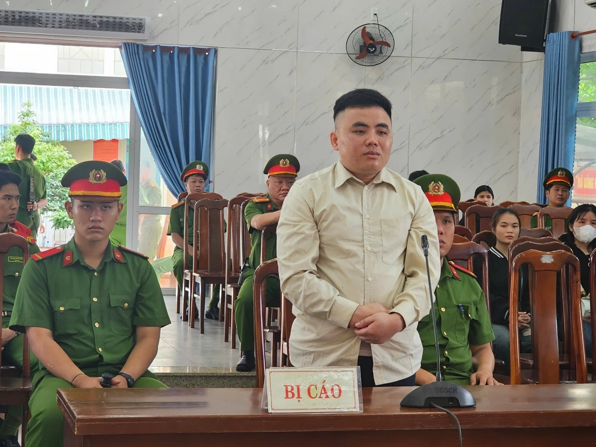 Bị cáo Phan Văn Minh tại phiên toà sơ thẩm. (Ảnh: Trần Trang)