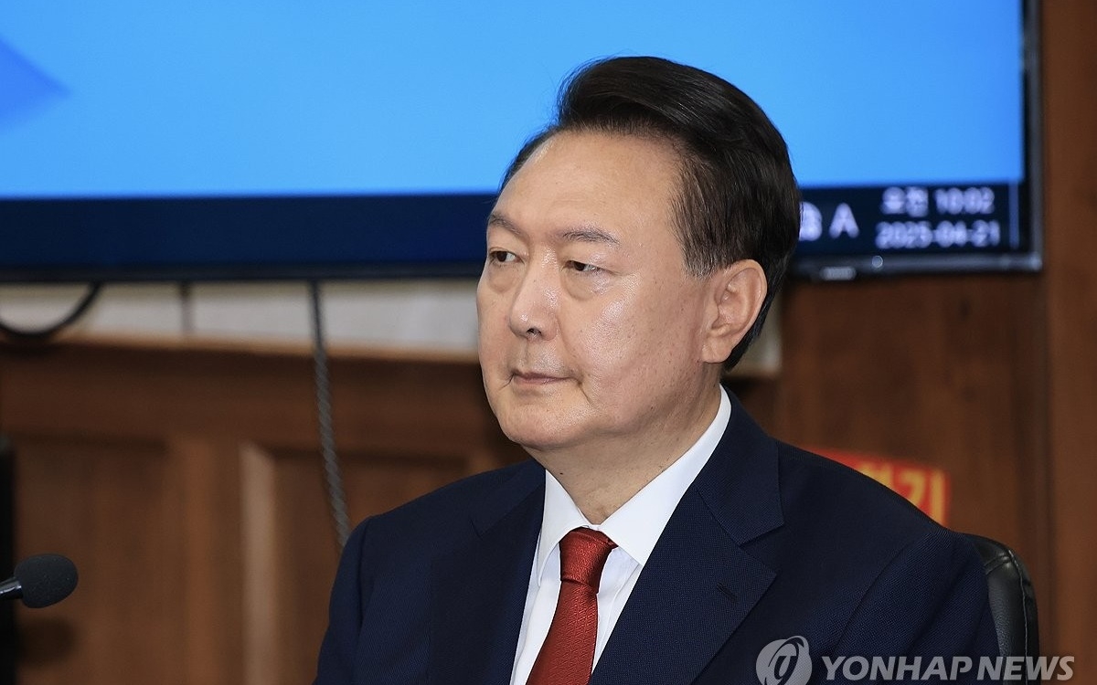 Ông Yoon Suk Yeol có mặt tại Tòa ngày 21/4. Ảnh: Yonhap.