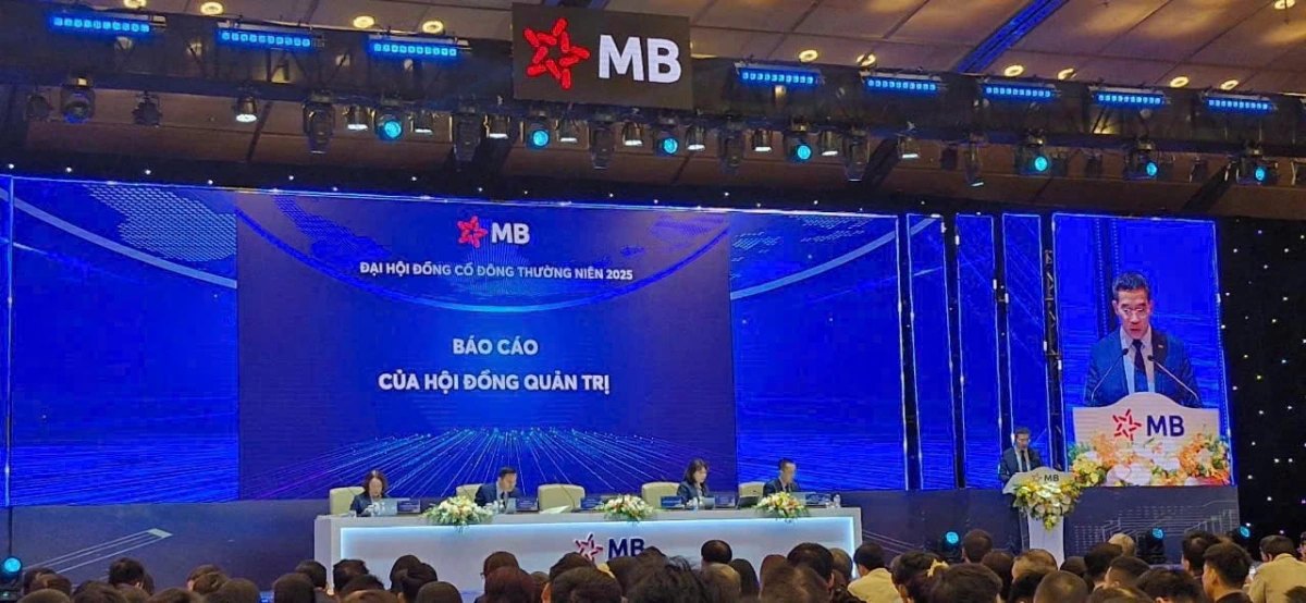 Đại hội đồng cổ đông thường niên 2025 của Ngân hàng TMCP Quân đội (MB) ghi nhận 1.570 cổ đông tham dự