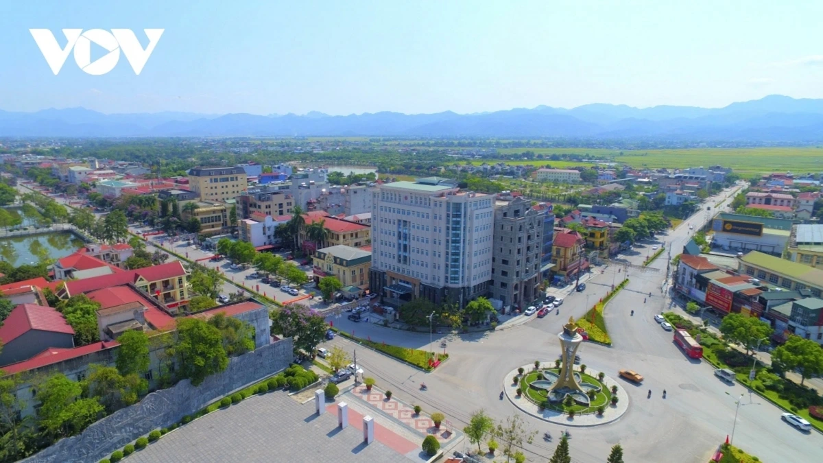 Thành lập phường Điện Biên Phủ trên cơ sở nhập các phường: Him Lam, Tân Thanh, Mường Thanh, Thanh Bình, Thanh Trường và xã Thanh Minh.
