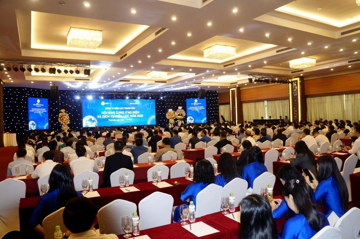 Toàn cảnh hội nghị khách hàng năm 2025 tại Thanh Hóa.