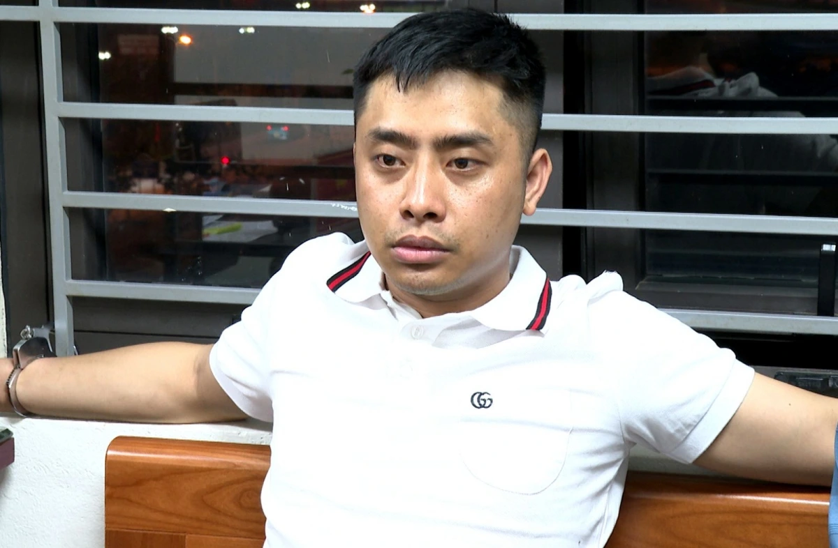  Đối tượng Bùi Đình Khánh bị bắt giữ tại Công an Thanh Hoá.