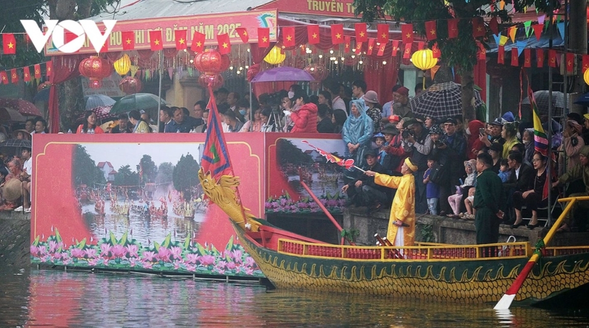In 2018 the Dam boat racing festival is recognised as part of national intangible cultural heritage by the Ministry of Culture, Sports and Tourism.
