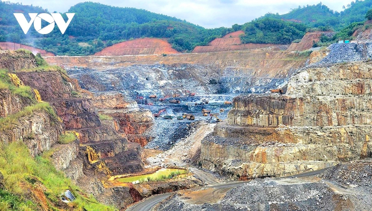 Sẽ phân cấp, phân quyền mạnh mẽ, gắn trách nhiệm người đứng đầu trong lĩnh vực địa chất khoáng sản phù hợp với chính quyền địa phương hai cấp.