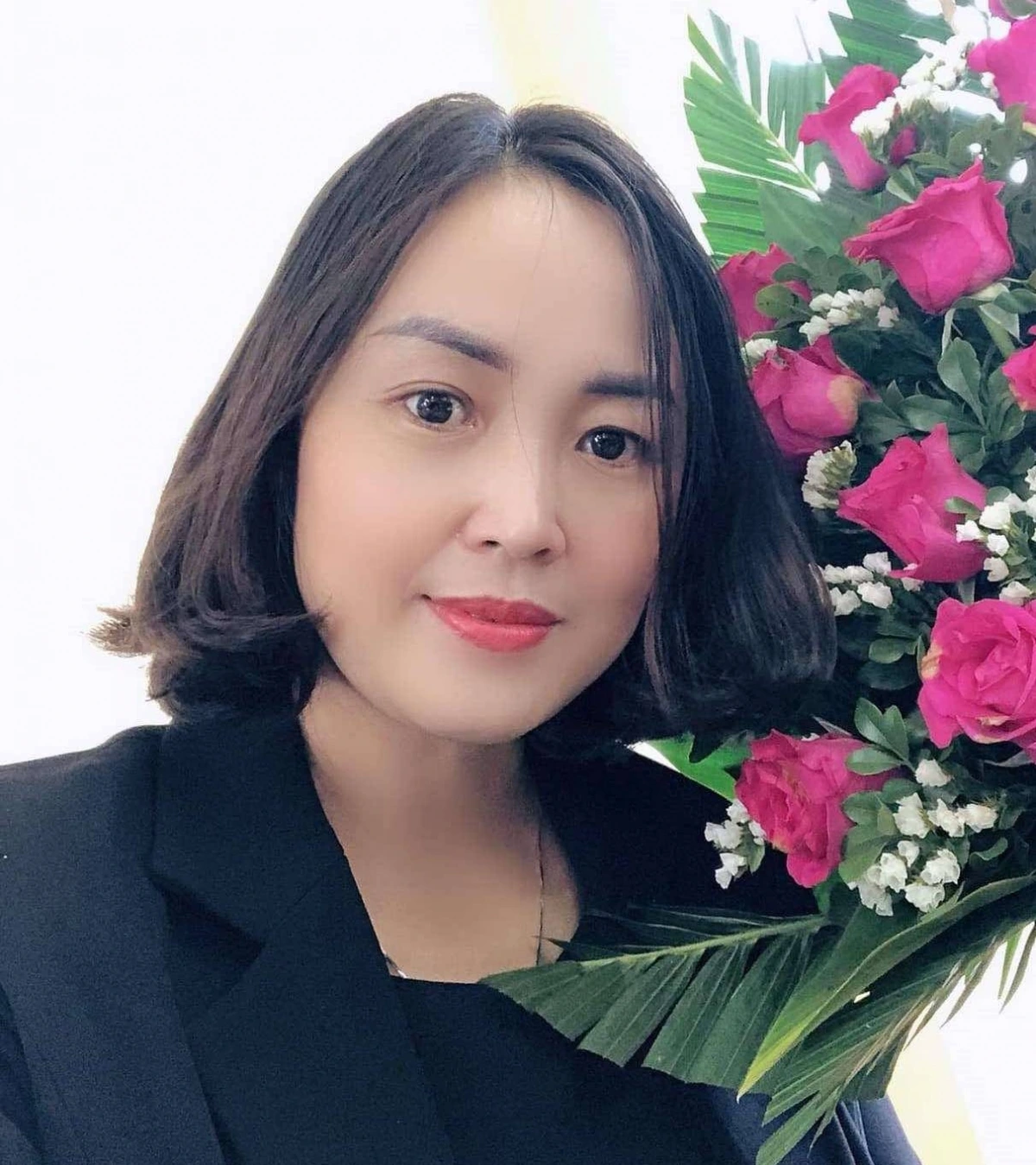 Cô giáo Trương Thị Hằng, Trường PTTH Nghĩa Hưng A