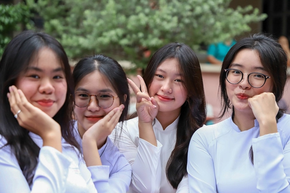 Học sinh TPHCM trong ngày khai giảng. Ảnh: Nguyễn Huế