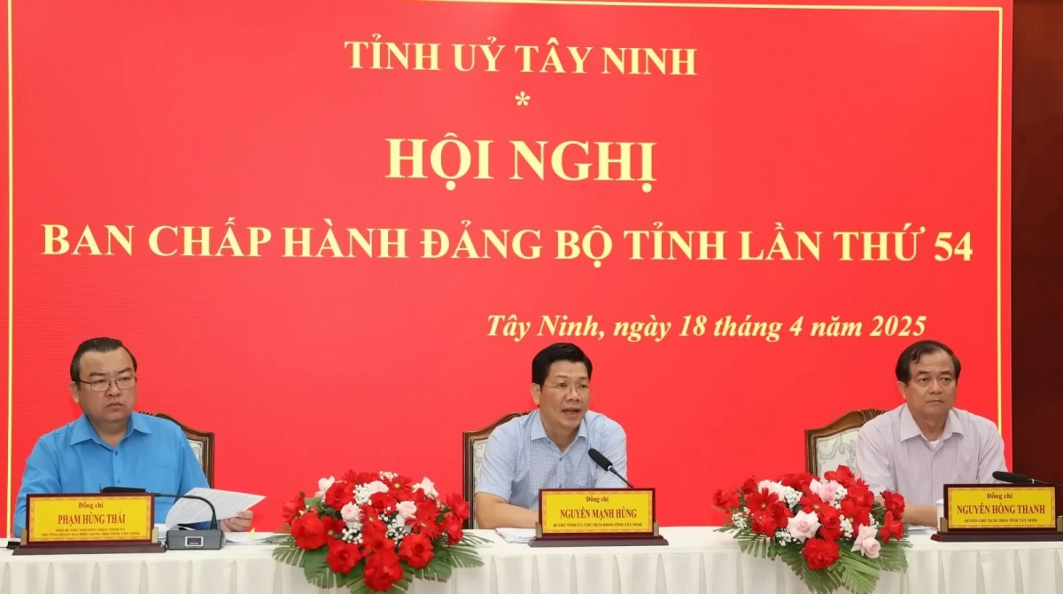 Hội nghị BCH Đảng bộ tỉnh Tây Ninh (ảnh Báo Tây Ninh)