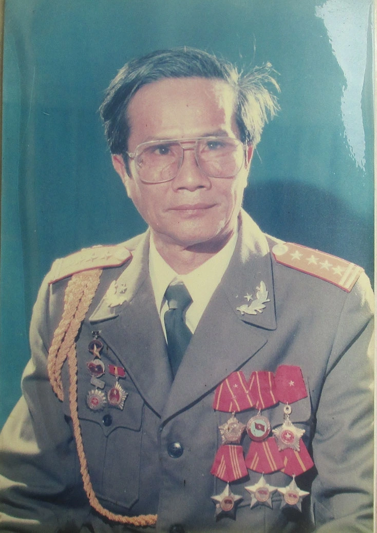 Nhạc sĩ Nguyên Nhung