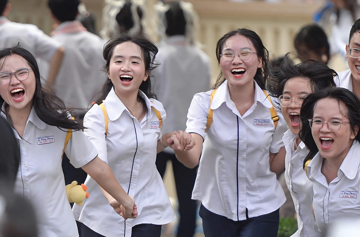 Học sinh TPHCM. Ảnh: Nguyễn Huế