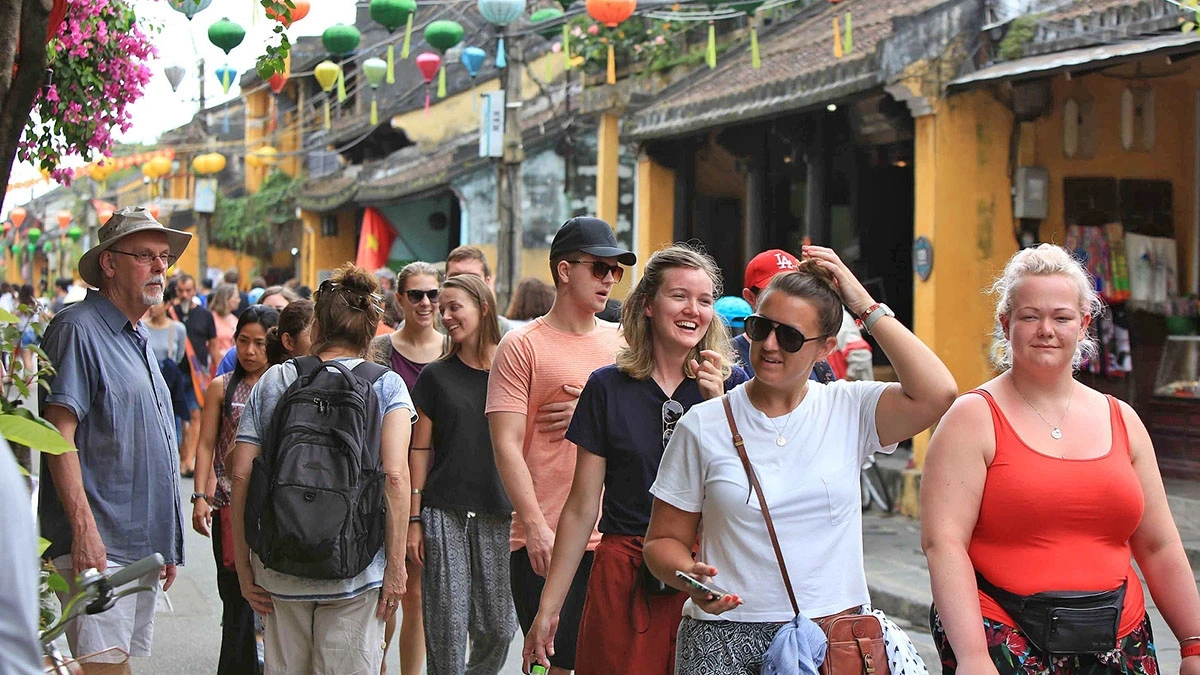 Quý I/2025, khách quốc tế đến đạt trên 6 triệu lượt, tăng 29,6% so với cùng kỳ năm trước.