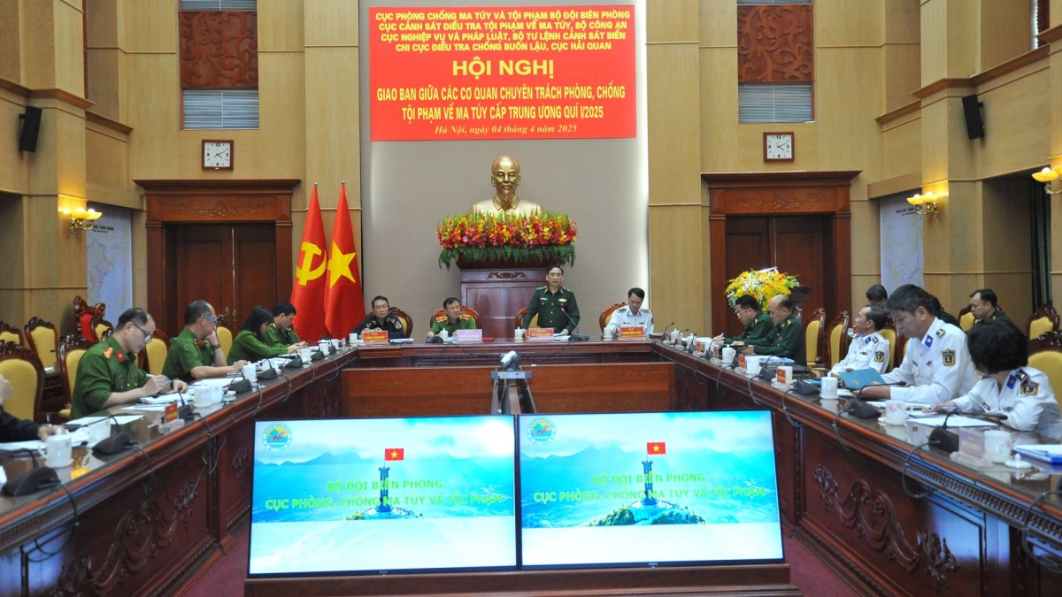 Quang cảnh hội nghị