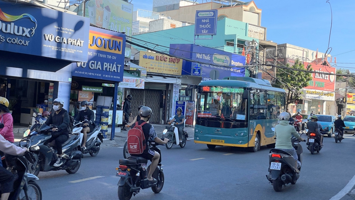 Miễn phí đi xe buýt trong ngày 30/4