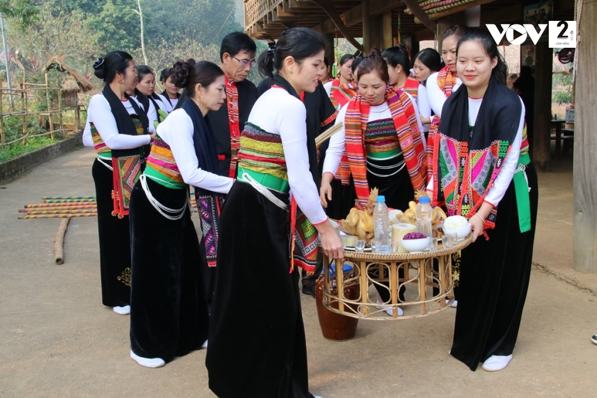 Người Thái chuẩn bị cho lễ cúng rất chu đáo, nhiều công việc phải tiến hành từ nhiều ngày tháng trước đó
