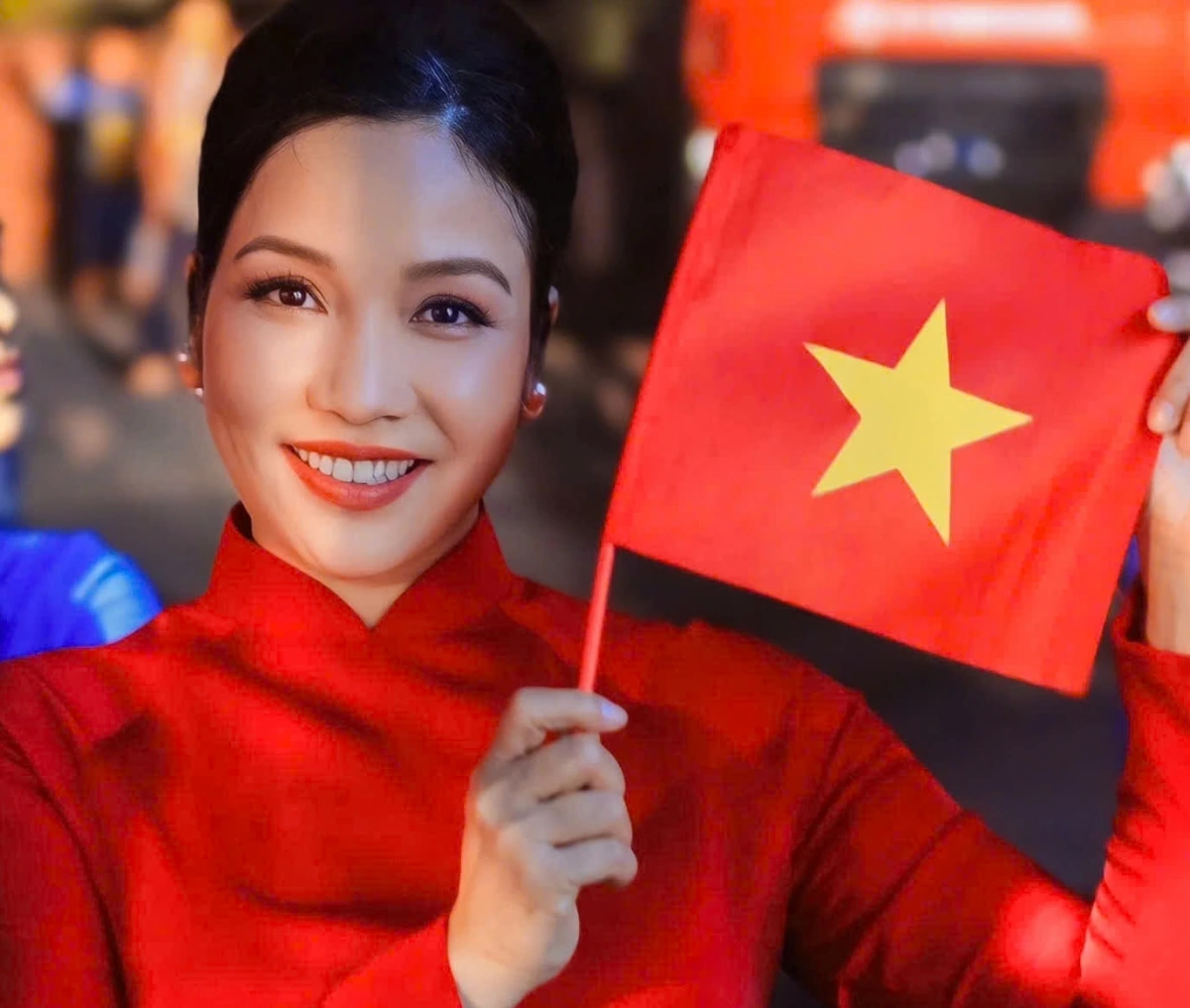 Ca sĩ Mỹ Linh: Vai trò của nghệ sĩ, dù ở giai đoạn nào cũng là thắp lên niềm tin, lòng tự hào và tình yêu Tổ quốc trong lòng công chúng.