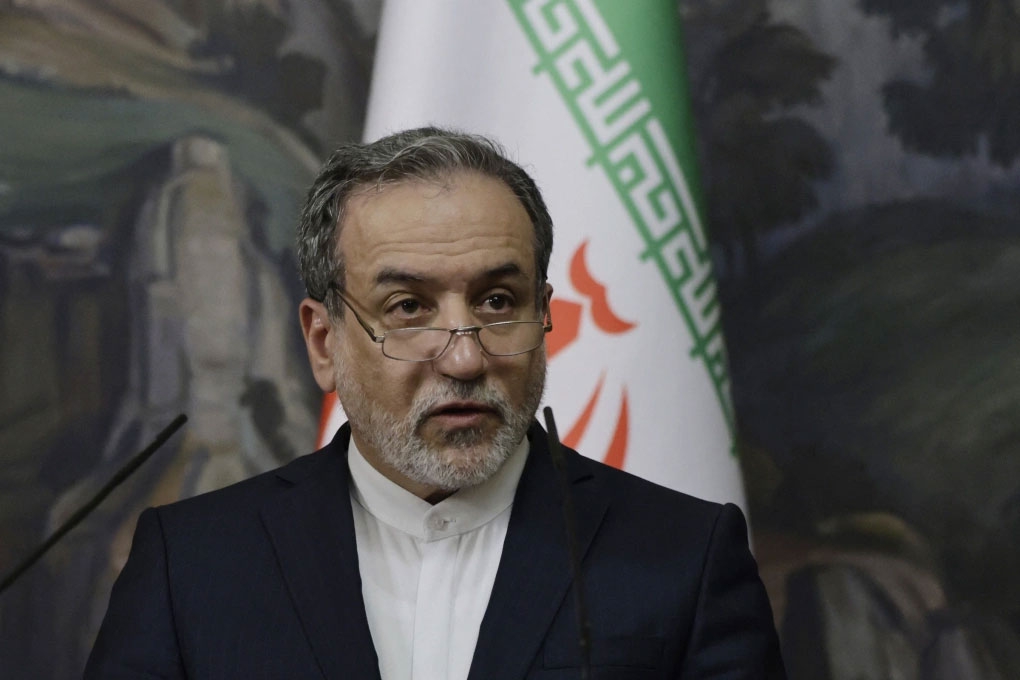 Ngoại trưởng Iran Abbas Araqchi tại cuộc họp báo ở Moskva, Nga ngày 18/4 (Ảnh: AFP)