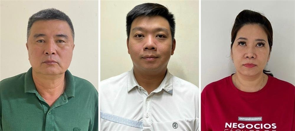 Các bị cáo từ trái qua phải: Nguyễn Lộc An; Trần Trác Việt Đức; Đỗ Thị Tuyết Nga
