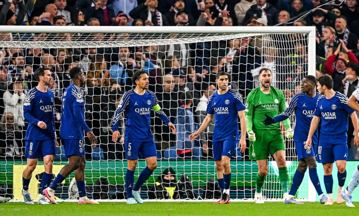 PSG bất ngờ để thua 2-3 trước Aston Villa ở trận tứ kết lượt về. (Ảnh: Getty)
