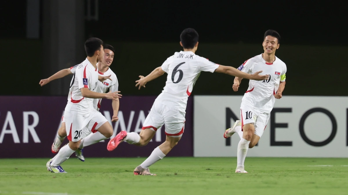 Niềm vui của các cầu thủ Triều Tiên. (Ảnh: AFC).