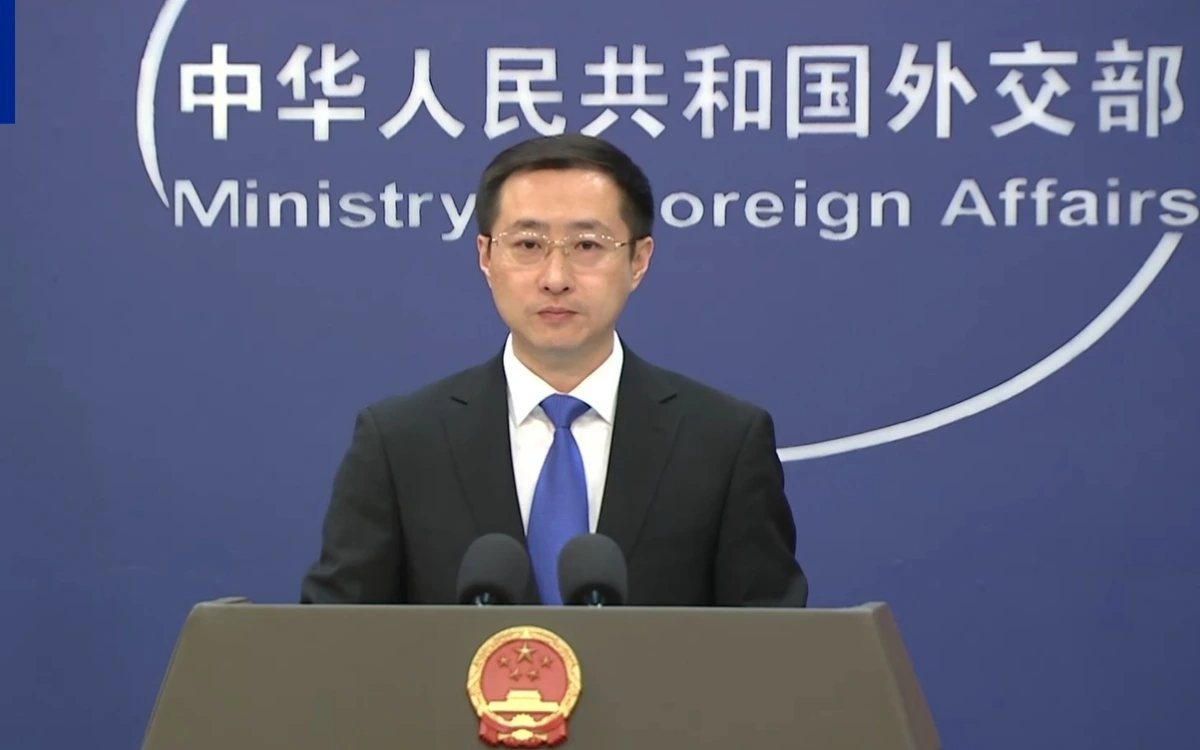 phat ngon vien Bo Ngoai giao Trung Quoc Lam Kiem (laam kieems) -cctv.jpg