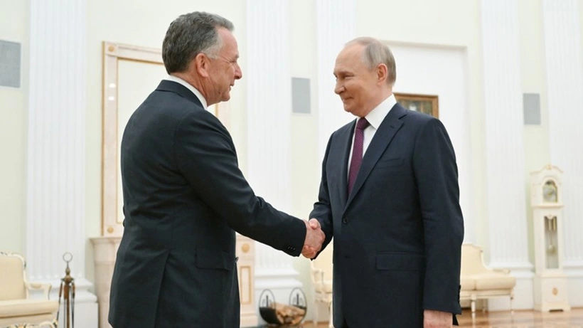 Tổn thống Nga Vladimir Putin gặp Đặc phái viên Mỹ Steve Witkoff tại Moscow hôm 25/4/2025. Ảnh: Sputnik
