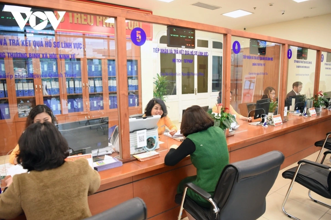 Dự kiến sẽ có khoảng 100.000 công chức, viên chức rời khỏi khu vực Nhà nước trong quá trình tinh giản, sắp xếp lại bộ máy (ảnh minh họa)