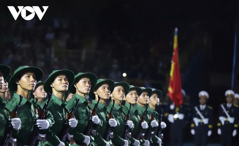 Các lực lượng diễu binh tại buổi tổng hợp luyện (ảnh Tỷ Huỳnh)