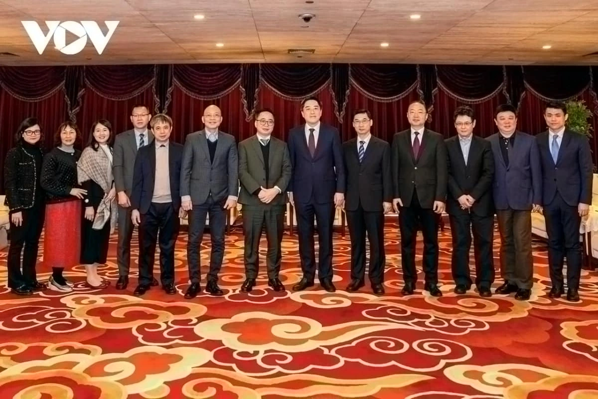 Đoàn đại biểu VOV thăm và làm việc với CMG