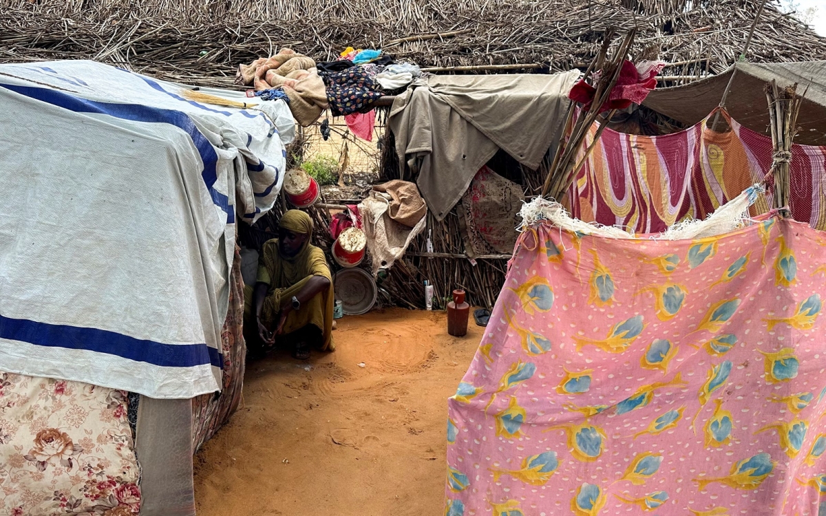 Lều trại tại trại tị nạn Zamzam ở Sudan. Ảnh: Reuters.