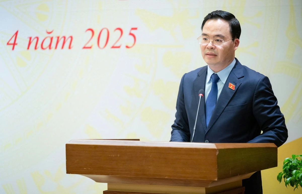 Phó Chủ nhiệm Trần Văn Khải phát biểu nhận nhiệm vụ