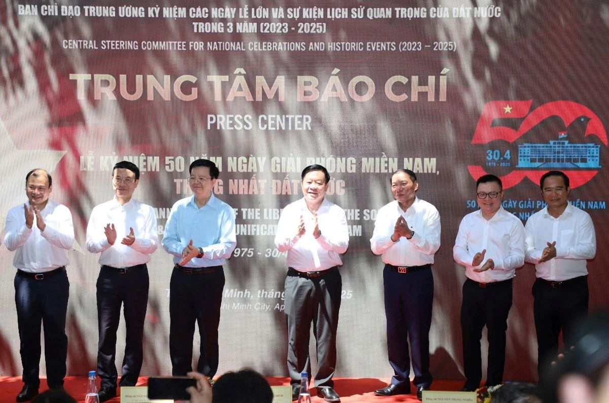 Trung tâm Báo chí đặt tại trụ sở Hội Nhà báo TP.HCM, phục vụ tuyên truyền các hoạt động kỷ niệm 50 năm Ngày Giải phóng miền Nam, thống nhất đất nước