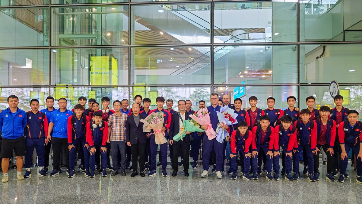 U17 Việt Nam trở về nước sau hành trình ấn tượng tại VCK U17 châu Á 2025 (Ảnh: VFF)