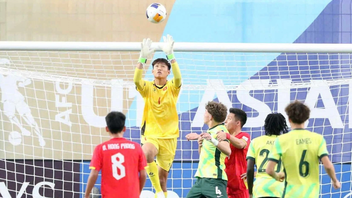 U17 Việt Nam chơi kiên cường trước U17 Australia (Ảnh: VFF)