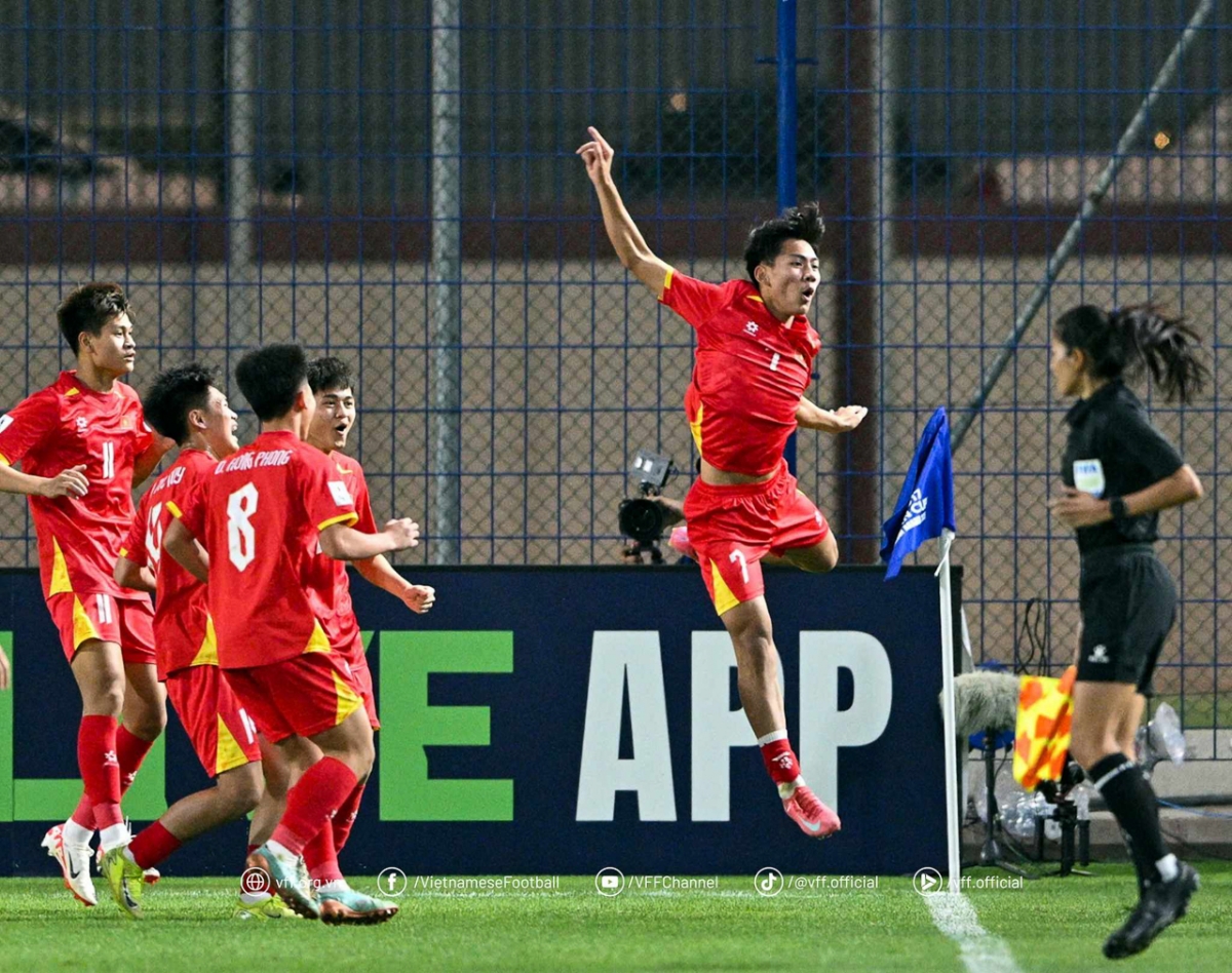 U17 Việt Nam gây ấn tượng với 2 trận hoà trước đối thủ mạnh hơn tại VCK U17 châu Á 2025 (Ảnh: VFF)