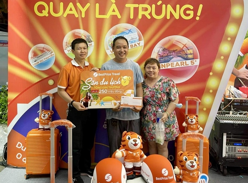 Khách hàng trúng giải thưởng chuyến du lịch 0đ của BestPrice Travel. Nguồn: BestPrice Travel