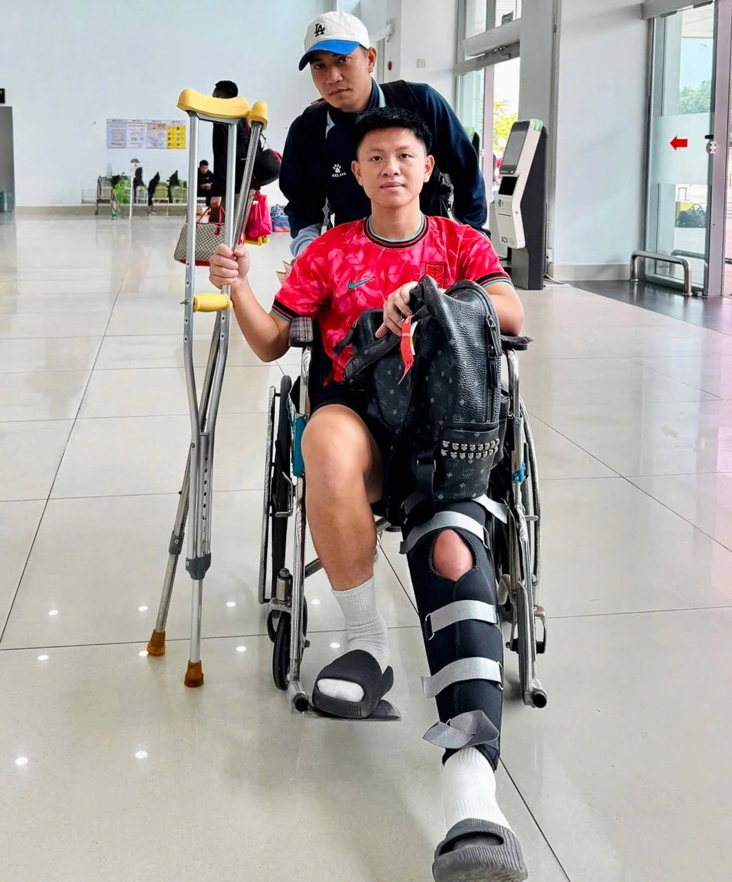 Vũ Tiến Long dự kiến nghỉ thi đấu khoảng 1 năm (Ảnh: Quảng Nam FC)