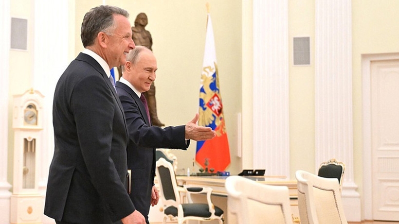 Đặc phái viên Mỹ Steven Witkoff và Tổng thống Nga Vladimir Putin. Ảnh: Kremlin