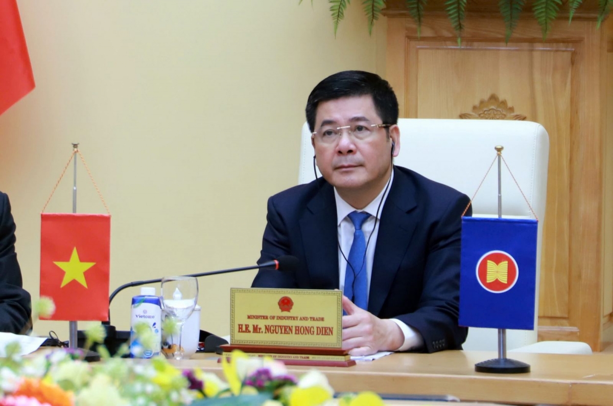 Bộ trưởng Bộ Công Thương Nguyễn Hồng Diên (Ảnh: Bộ Công thương)
