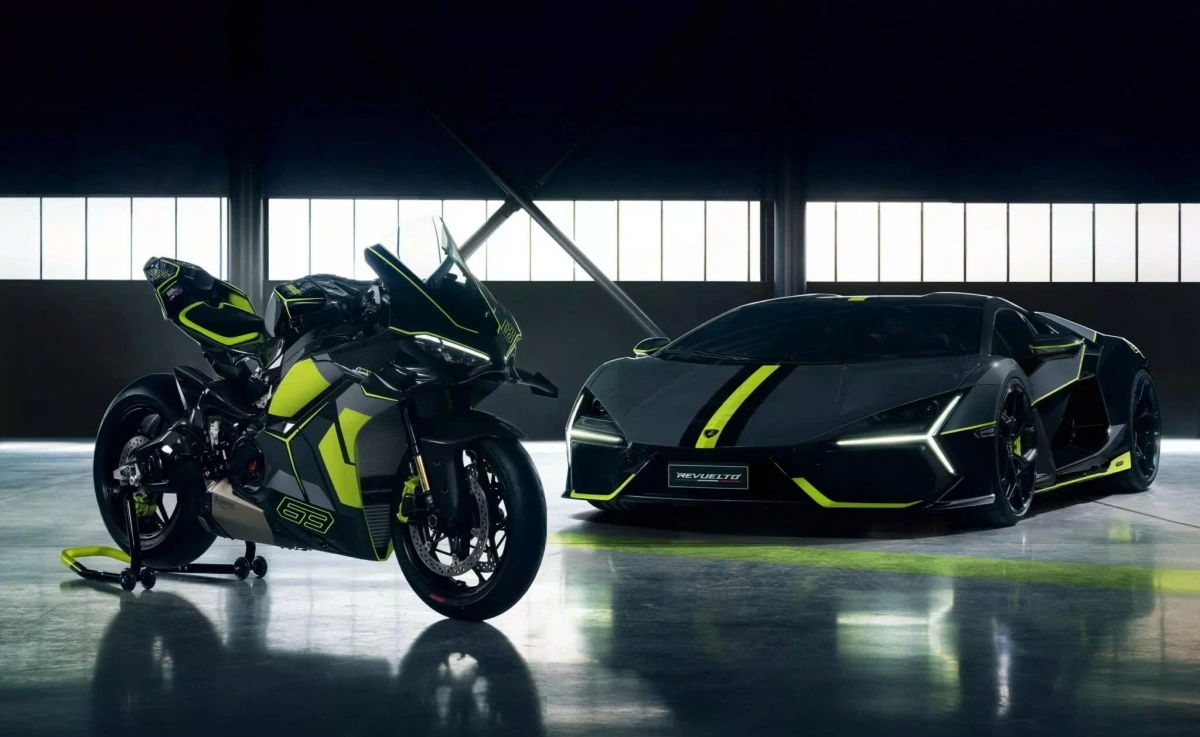 Mô tô Ducati Panigale V4 Lamborghini được lấy cảm hứng từ siêu xe Lamborghini Revuelto