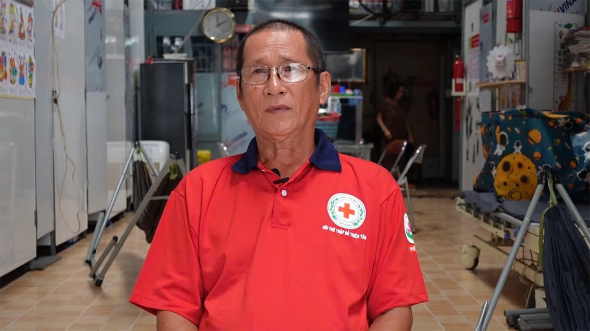 Ông Nguyễn Đăng Hoàng (73 tuổi) đã xây dựng nên nhà trọ Thiện Tâm với mong muốn tạo một mái ấm ấm áp cho những bệnh nhân ung thư nghèo khó