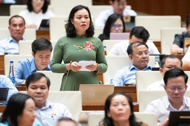 Đại biểu Huỳnh Thị Phúc