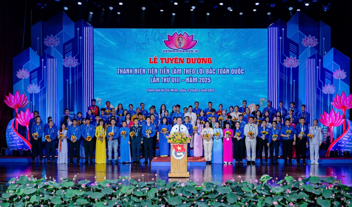 444 đại biểu tiêu biểu đại diện cho hàng triệu thanh niên trên khắp cả nước tham gia Đại hội Thanh niên tiên tiến làm theo lời Bác toàn quốc lần thứ VIII - năm 2025